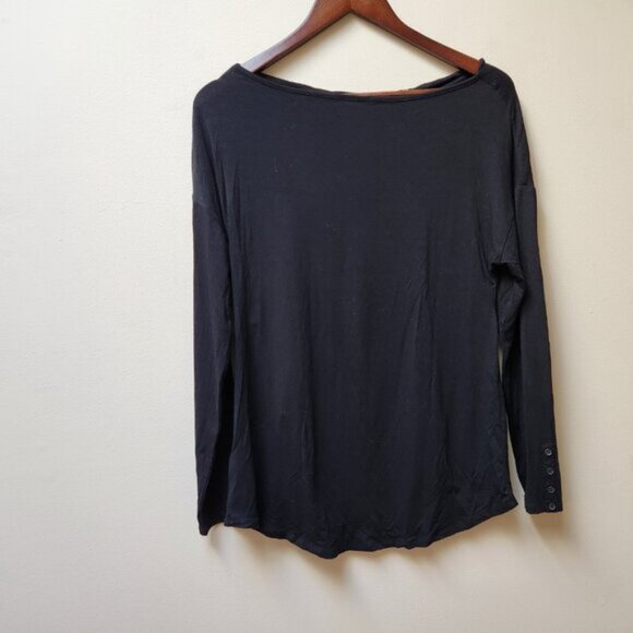 Reitmans basic black button sleeve blouse / XS - Picture 2 of 3